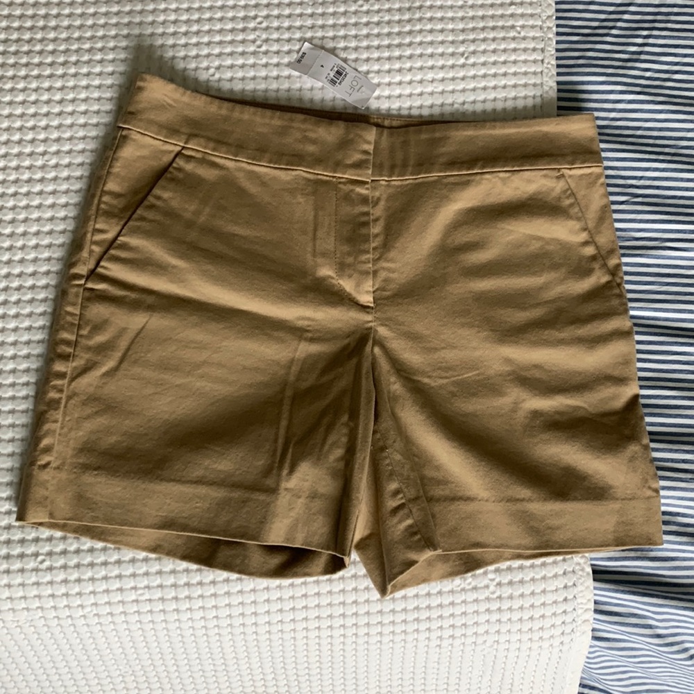 LOFT The riviera short Size 6